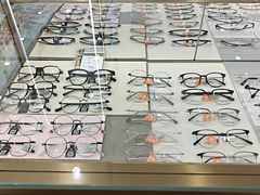 -精益眼镜(广埠屯店)