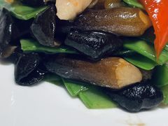 云南鸡枞菌小炒鲜虾滑-觅唐MITONG(鸟巢店)