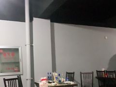 -兆辉木炭海鲜烧烤·海鲜小炒