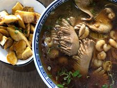 油焖茭白-同得兴 Since·1995 传统苏式面馆(嘉馀坊店)