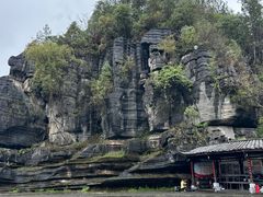 -梭布垭石林景区