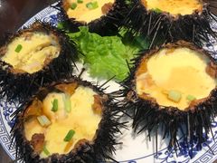 -方国老头包子·39年威海本地老字号•小船海鲜疙瘩汤