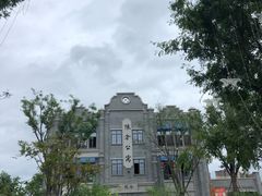 -陈仓老街美食天地