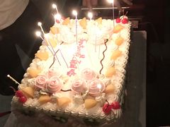 -红宝石·鲜奶小方·海派西点房(丰庄店)