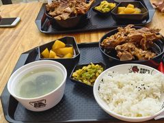 -犟骨头排骨饭•大骨面(弘阳广场店)