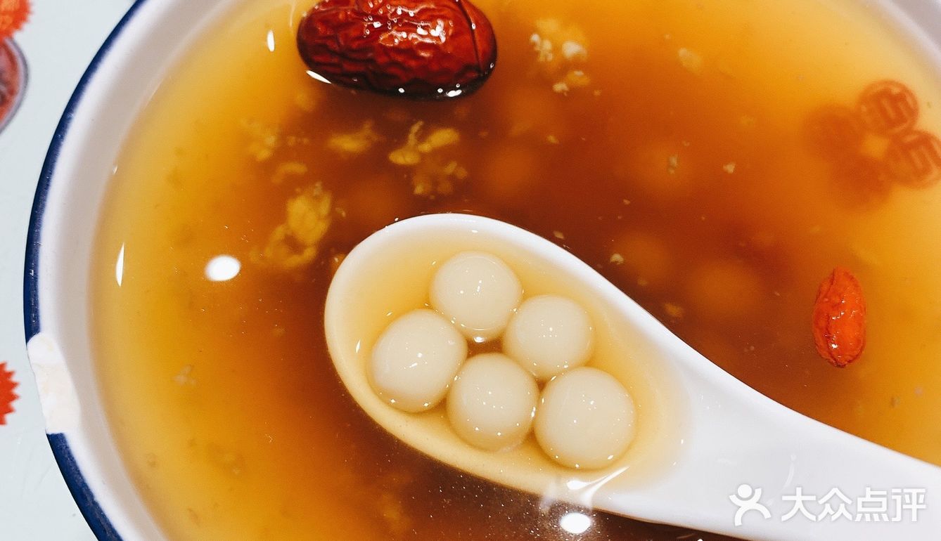 蘸辣椒吃还可以。「锅巴土豆」强烈推荐