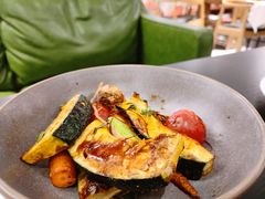 -灵意咖啡·西班牙美食(汕头金平万达广场店)