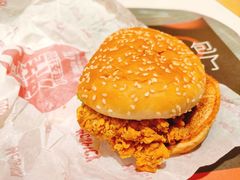 麦辣鸡腿堡-麦当劳(洪山商场店)