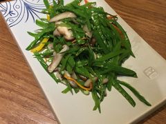 -云海肴·汽锅鸡·云南代表菜(天山百盛优客店)