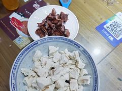 -天发芽·何记葫芦头泡馍·传统小吃(报恩寺街店)