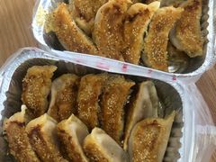 -周震馄饨