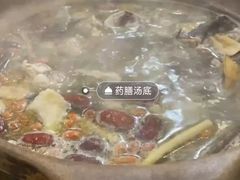 -威邵鸡煲(西华路总店)
