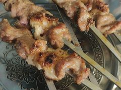 -烤肉小伙烤肉店