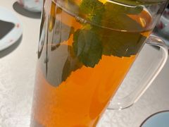白桃乌龙果茶-维园悦谱·海派家常菜(乌鲁木齐南路店)