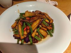 -伊喜饺子·烤鸭(五道口学院路店)