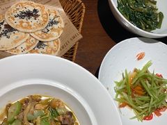 -许爷家·生态湖鲜(徐汇日月光店)