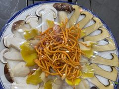 -大理.老字号渝记酸萝卜乌鱼(古城总店)