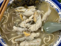 -明呈黄鱼面馆(斜土路店)