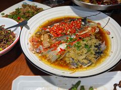 -钟掌勺忘不了地道湘菜(新天地假日广场店)