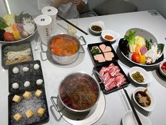 -呷哺呷哺