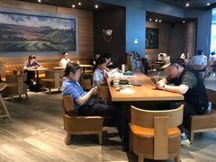 -星巴克臻选(周浦万达店)