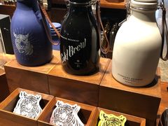 -星巴克(恒基688广场店)