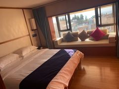 -大理洱海龙湾假日酒店