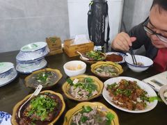 -小杨翘脚牛肉