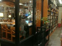 -西西弗书店＆矢量咖啡(花园城店)
