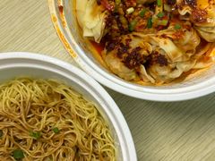 -煲王粤菜餐厅(中侨中心店)