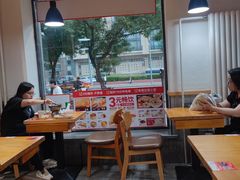 -南城香·饭香串香馄饨香(赵公口店)