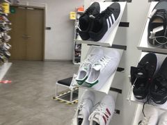 -BIGOFFS 超级折扣(仁恒伊势丹店)