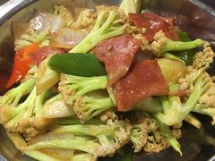 干锅花菜培根-六缘蒸菜馆(蓝天花园店)