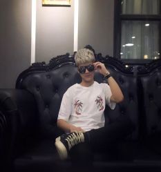 点击看大图 -3AM HAIR SALON烫发染发接发