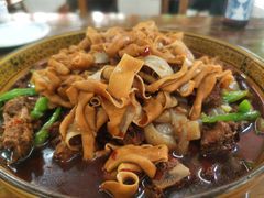 -一品红烧鸭特色川菜(三岔湖店)