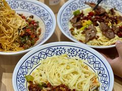 -李与白包子铺(桐梓林店)