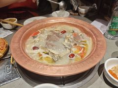 -阿婆情腊排骨火锅·野生菌季(古城旗舰店)
