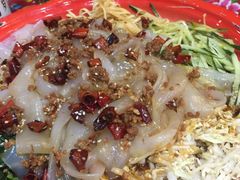-闯关东东北农家菜(崂山石老人店)