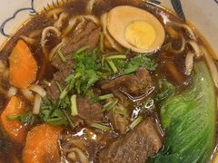 -康师傅私房牛肉面(马泉营奥莱店)
