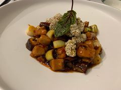 宫爆蘑菇鸡-肆月河豚·新淮扬(金融街店)