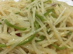 -溢心园香河肉饼总店