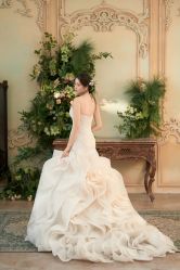 -米兰尊荣婚纱摄影·婚纱照会馆