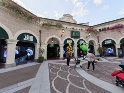 -奇幻丛林(佛罗伦萨小镇店)