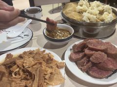 -赵氏牛肉罩火烧