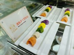 -半岛翡丽海鲜自助餐厅(观风亭店)
