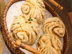 -锅飘飘·东北铁锅炖(雨花客厅店)