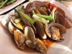 -鑫悦楼煎蟹·16年海鲜大排档