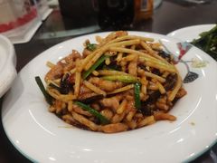 -大鸭梨烤鸭店(金顶街店)