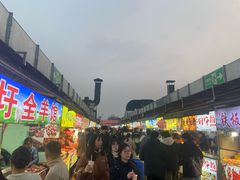 -大学城夜市大排档(凤栖路店)