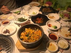 -本家韩国烤肉(青岛万象城店)